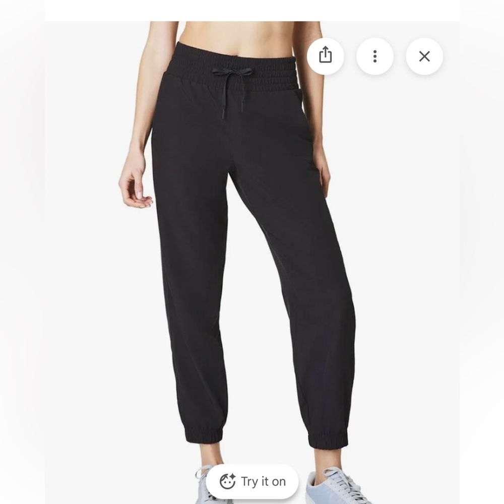 NWT! SPANX Black On-the-Move Slim Jogger Pants